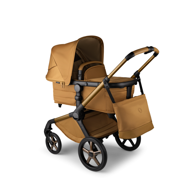 צבע הפוקס: מרכב, בד עריסה וטיולון: ענבר זורח עם תיק