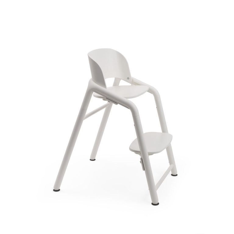 חדש!! כיסא אוכל בוגבו ג’ירף צבע כיסא: לבן + בייבי סט ומגשית בצבע לבן במתנה